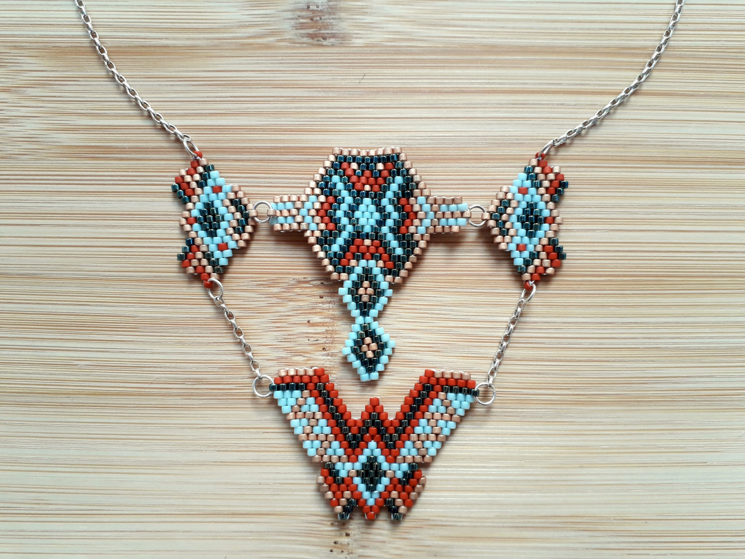 Collier totem cuivre et turquoise